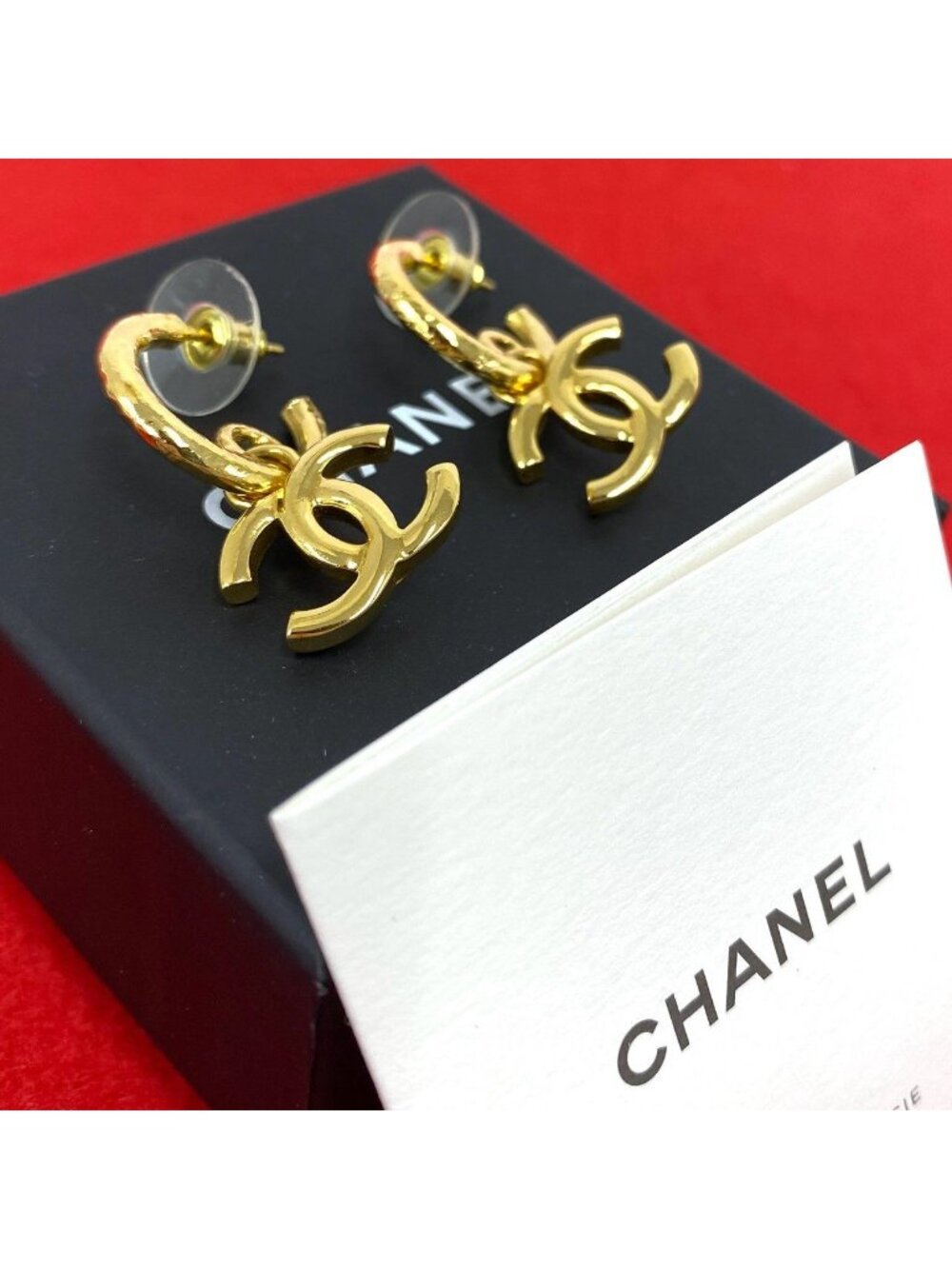 Chanel CC Logo Earrings Gold